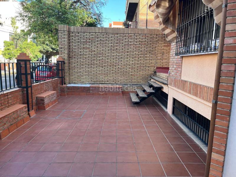 Foto d83d3786-1850-4984-97e7-92aea0c87db1. Pis a Barrio del Nervión Sevilla