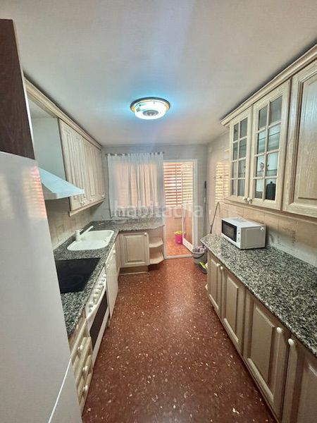 Foto 154124f9-bd38-4704-991a-632762755293. Pis amb aparcament a Pino Montano - Consolación Sevilla