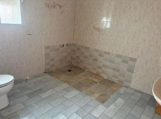 Casa a schiera in Umbrete. Adosado en venta en umbrete, 3 dormitorios.