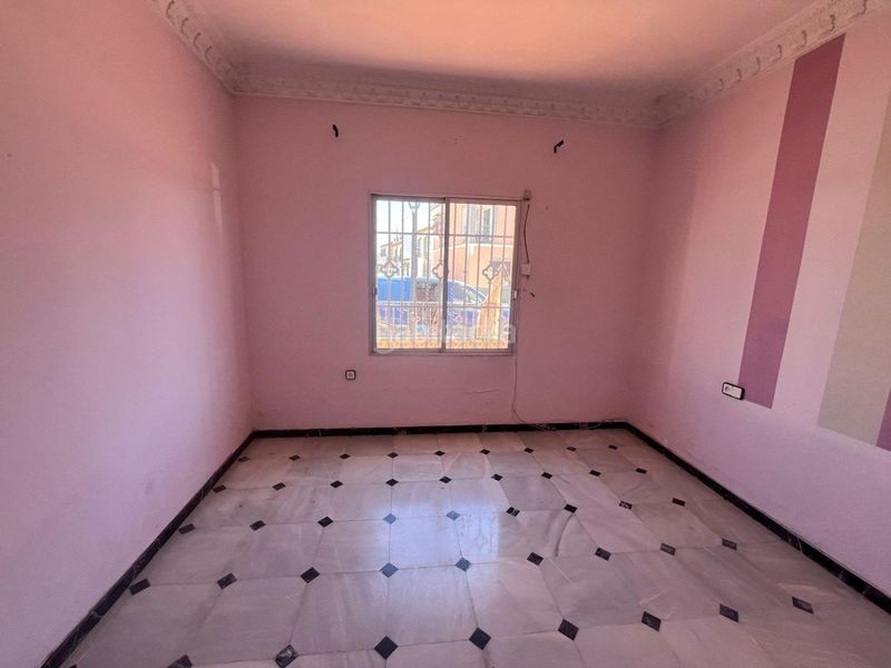 Foto 509c7446-7b6c-4de2-b312-70e4165ab385. Casa adossada a Umbrete