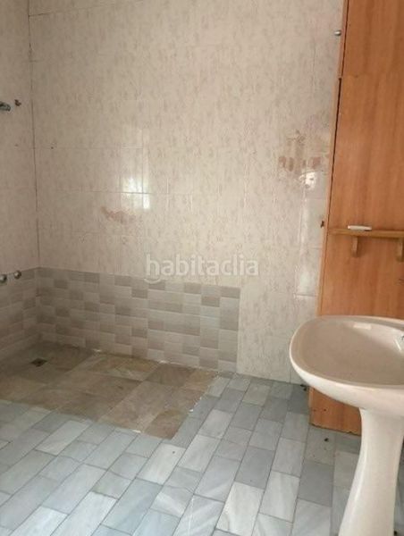 Foto 6a70f813-a155-47f0-b125-163649b47536. Casa adossada a Umbrete