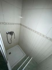 Etagenwohnung in Castilleja de la Cuesta. Piso en venta en nueva sevilla, 3 dormitorios.