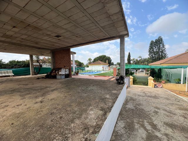 Foto 20dad1ee-d3eb-4373-b6bd-7e649885ac93. Masia a Carmona