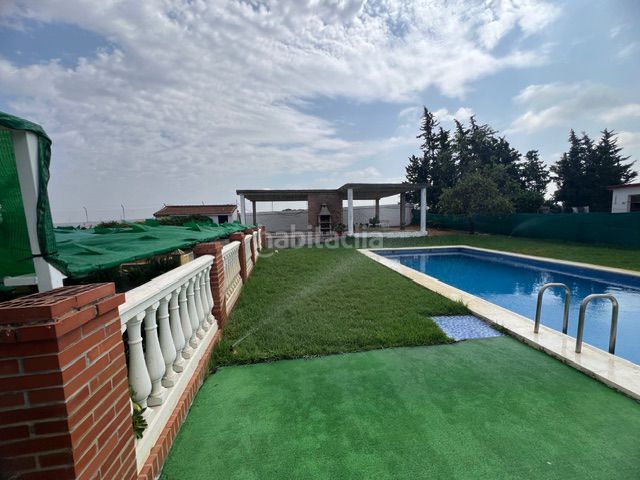 Foto 2d7789b2-96e6-4434-9002-5a931b1076be. Masia a Carmona