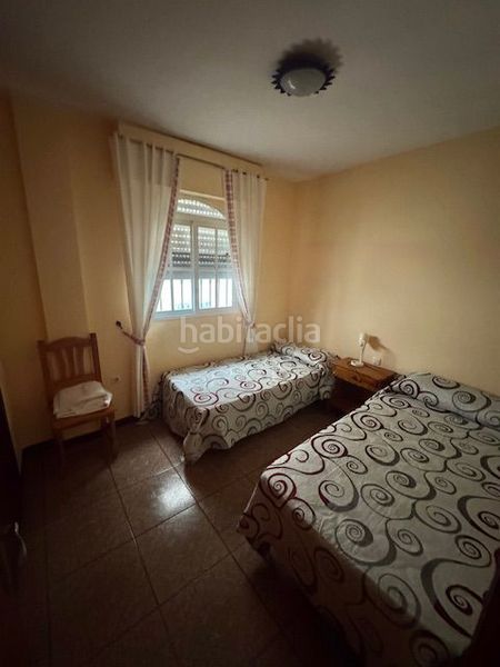 Foto 589a8cc4-1a90-4dfb-a809-23db8758ee27. Piso  en venta , 4 dormitorios. en Barbate Barbate