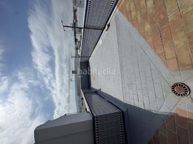 Foto cd4fe392-306a-4f05-ae57-ea5e007b044f. Piso  en venta , 4 dormitorios. en Barbate Barbate