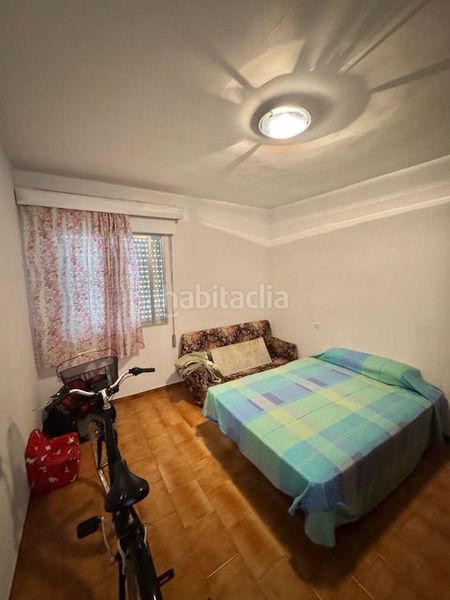 Foto db736608-6a98-467d-94ce-0ccf9be68853. Pis a Barbate Barbate