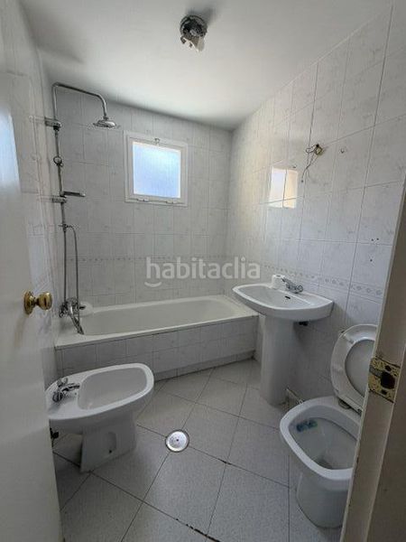 Foto 0e42129e-317e-4596-a716-e12012cf038f. Casa amb aparcament a colores - entreparques Sevilla