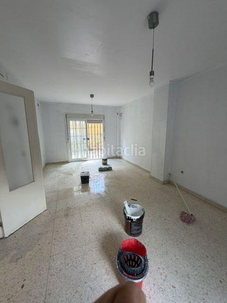 Foto 346dbdcb-6055-4e70-87aa-f831a9f110df. Casa amb aparcament a colores - entreparques Sevilla