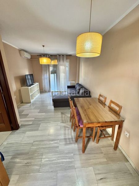 Foto 63669da7-6f3d-4b14-8046-8238717a6dcf. Apartament amb aparcament a Gelves