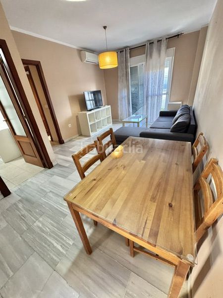 Foto babd5044-a6e6-41b7-9d01-64f44421ccb7. Apartament amb aparcament a Gelves