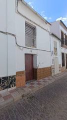 Reihenhaus in Alcalá del Río. Adosado en venta en alcalá del río, 1 dormitorio.