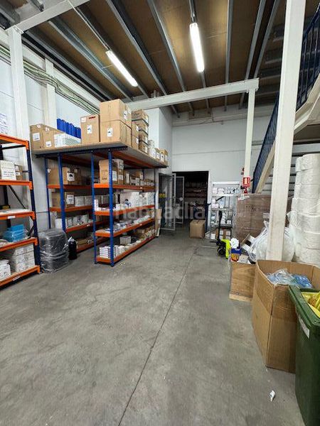 Foto baeeac1e-5309-4b20-a901-7d088c80a794. Nau industrial a San Jerónimo - La Bachillera Sevilla