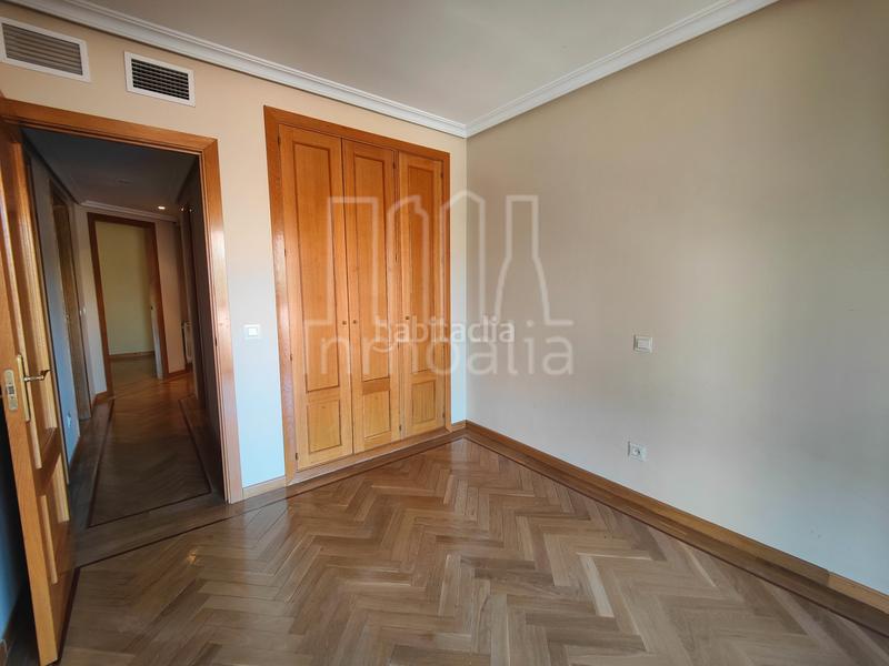 Foto 9959dc9d-e330-4ac6-89e6-0a6b09e6bac6. Affitto appartamento con riscaldamento piscina in Madrid