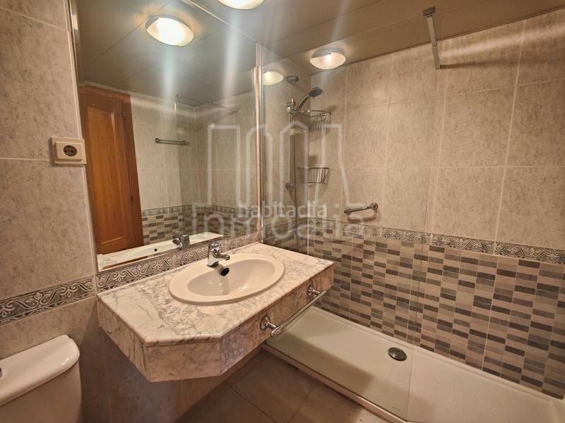 Foto 30864a8e-2e3d-4bcd-b5a2-fb3a7edf2fd4. Location appartement avec chauffage piscine dans Media Legua Madrid