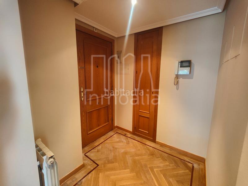 Foto e7ed8f28-fef7-4c79-ae8b-221b9b8d5061. Location appartement avec chauffage piscine dans Media Legua Madrid