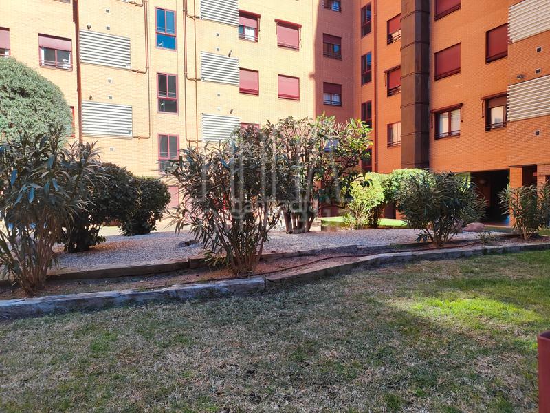 Foto 01eb4c24-5600-4933-b1d0-aa815197f7d2. Lloguer pis amb calefacció piscina a Media Legua Madrid