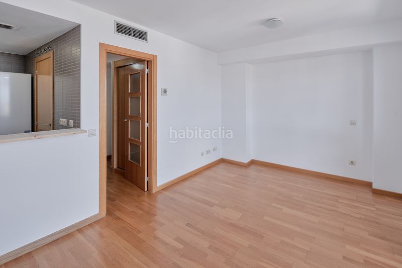 Foto 6e64a48d-216d-4f78-8423-431ac91ab328. Pis amb calefacció piscina a Butarque Madrid