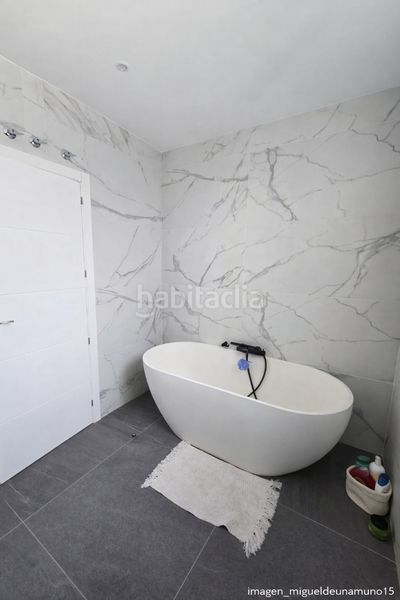 Foto bc77b7e4-24a5-4156-a282-66bbcc8a710b. Xalet amb aparcament piscina a Cerceda
