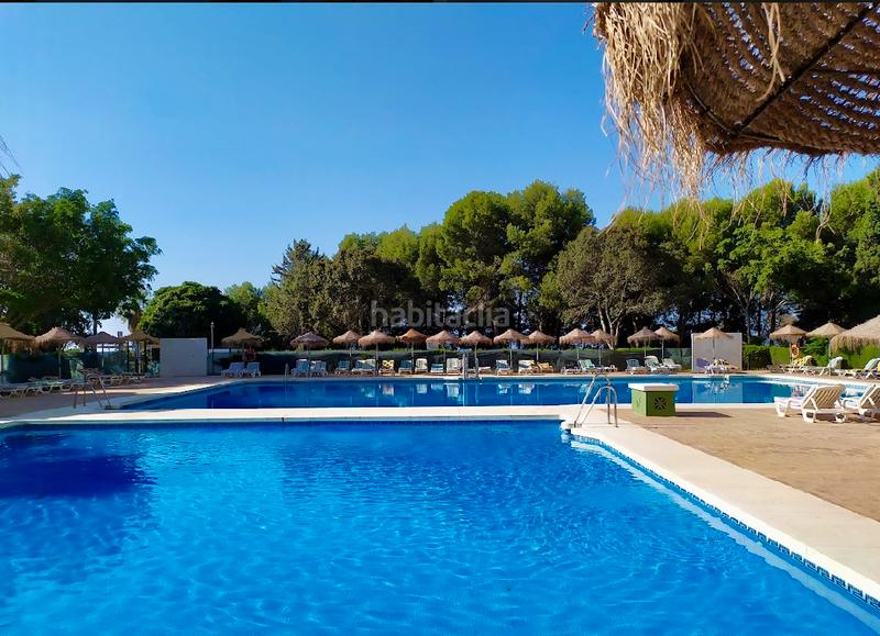 Foto 2556b3ea-b3e7-4fc3-84f5-841b16940675. Estudio  reformado ,piscina,licencia turistica en Benalmádena
