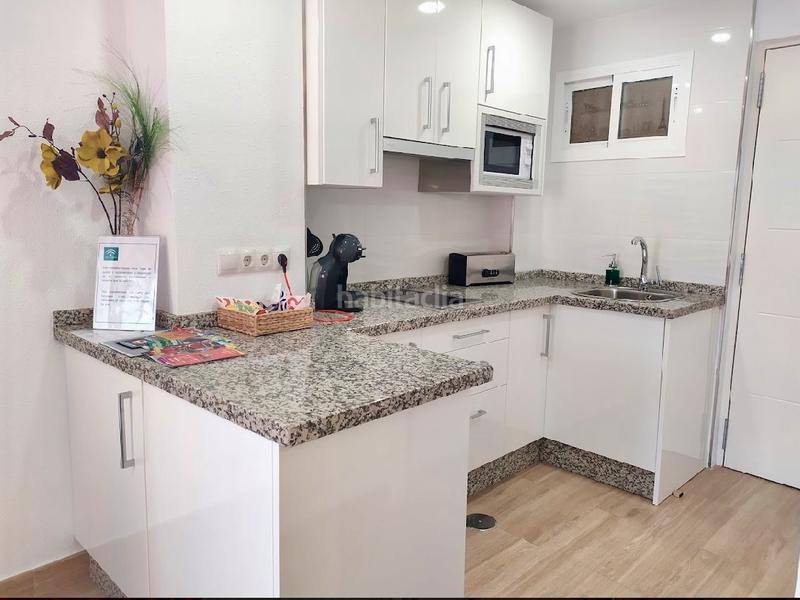 Foto 5d8df3a5-94c0-44a7-aabf-a9709cf9e807. Estudio  reformado ,piscina,licencia turistica en Benalmádena