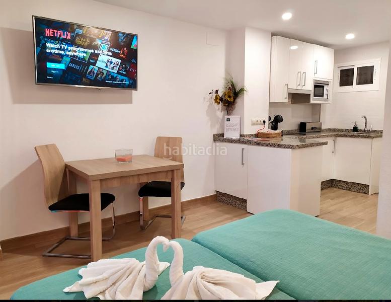 Foto cf3d9e71-106f-4daa-b9d2-276945489f8f. Estudio  reformado ,piscina,licencia turistica en Benalmádena