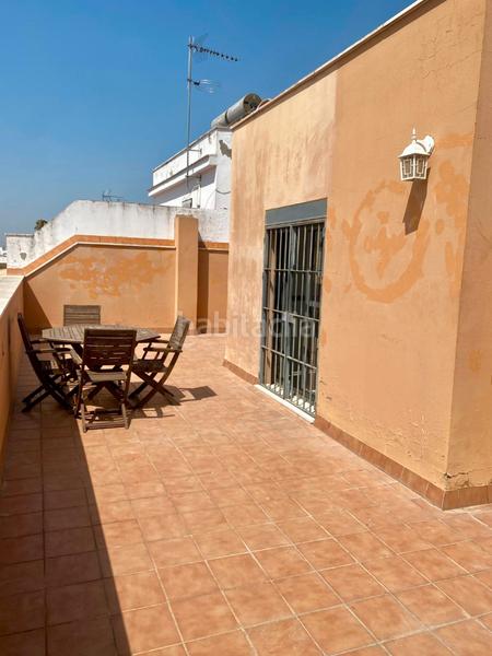 Foto 61d3d613-9d0f-4357-b9f1-c27e828944d4. Piso gran duplex atico con ascensor garaje y magnifica terraza en Dos Hermanas