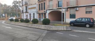 Aparcament cotxe  Calle manuel calvo leal. Gran plaza de garaje frente a la estación tren plaza arenal