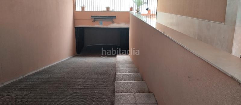 Foto 2edce031-4c2d-4d89-80fb-1f0507cadfdc. Parking voiture dans calle manuel calvo leal 8 dans Dos Hermanas