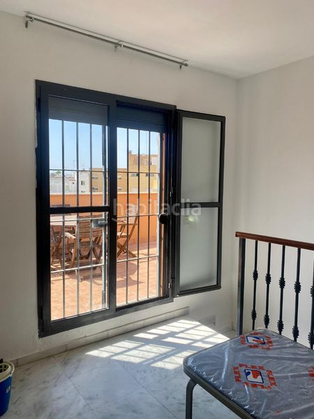 Foto 067111c0-085a-44f7-9ac7-9900690b27a0. Pis amb calefacció aparcament a Centro - Doña Mercedes Dos Hermanas