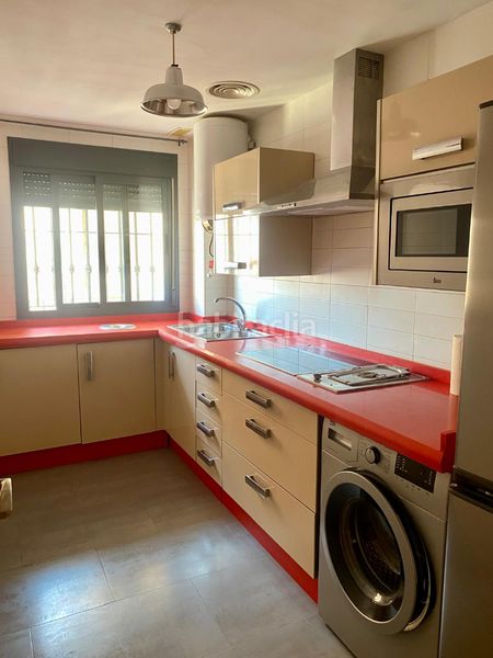 Foto 486bb240-d075-4b9b-a586-15ac1956228b. Pis amb calefacció aparcament a Centro - Doña Mercedes Dos Hermanas