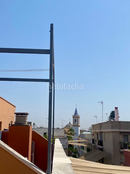 Foto 079a0222-a2ab-46cd-966f-2a2de70f5692. Dúplex amb calefacció aparcament a Centro - Doña Mercedes Dos Hermanas