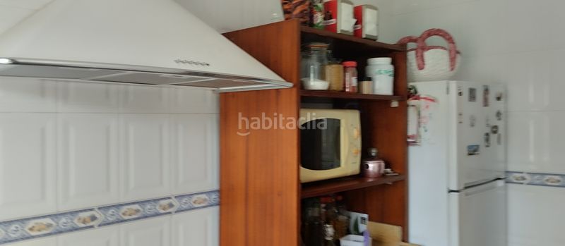 Foto 2d6c9c6c-9ad7-4954-9fa3-8fb325a6e3bd. Chalet magnifica parcela con piscina no hipotecable en Dos Hermanas