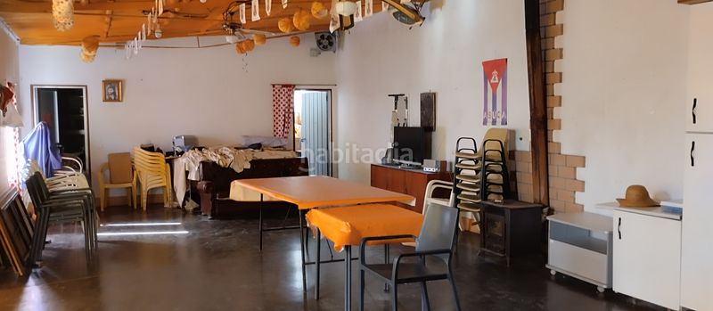 Foto dd96eba3-7afe-43e0-8dc5-6707fd2b7b7f. Chalet magnifica parcela con piscina no hipotecable en Dos Hermanas