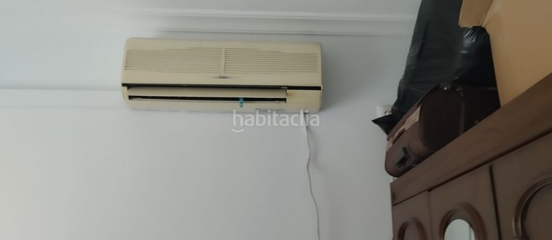 Foto ee04f8b7-f9c4-4b09-af47-408152870fad. Chalet magnifica parcela con piscina no hipotecable en Dos Hermanas