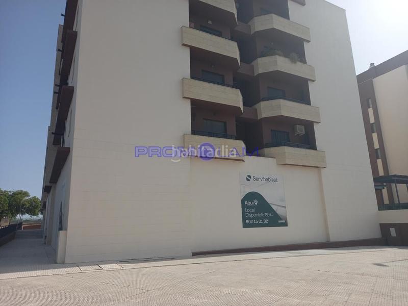 Foto 1644e3d1-c356-4ed7-af29-0723af89429a. Local commercial dans Casco Antiguo Mairena del Aljarafe