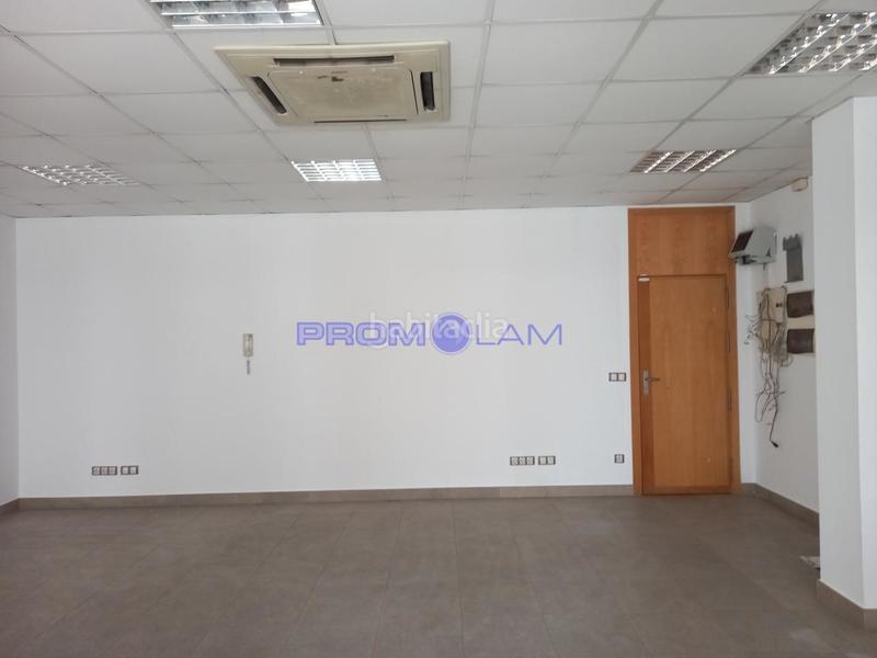 Foto f26d2172-7970-4332-b1d9-a67386adf24f. Office space in Avenida Juan Diego Bormujos