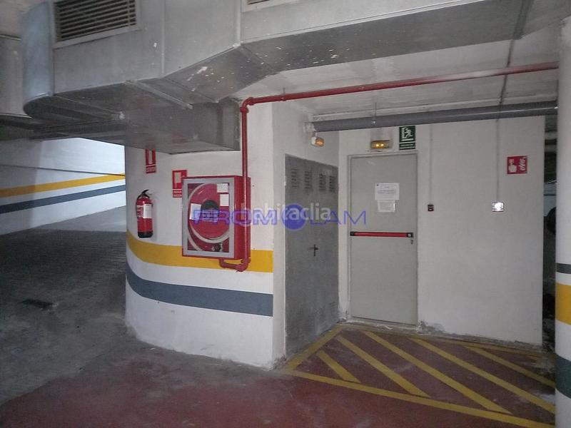 Foto 303f1a8e-9959-4c96-8ca2-1a88ebf5d431. Posto auto in Bollullos de la Mitación