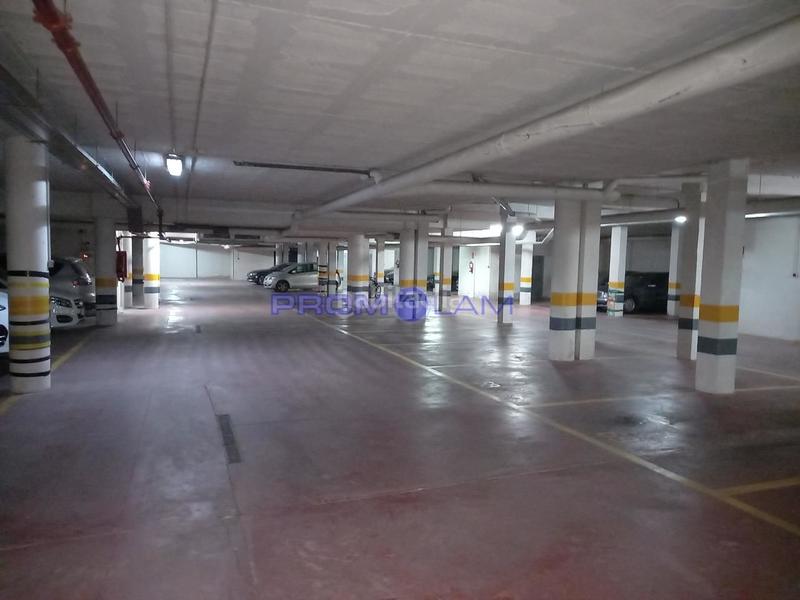 Foto fcbf1fda-5eb2-4c69-8842-21e340902d64. Posto auto in Bollullos de la Mitación