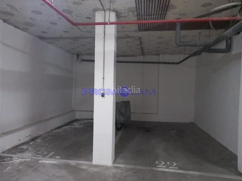 Foto 9c69b73f-2305-4d7e-89d0-8dcb92b143cb. Autoparkplatz in Pilas