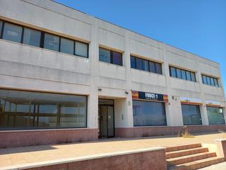 Bureau  Castilleja de la cuesta. Oficina en venta en avenida castilleja de la cuesta, 16, bollull
