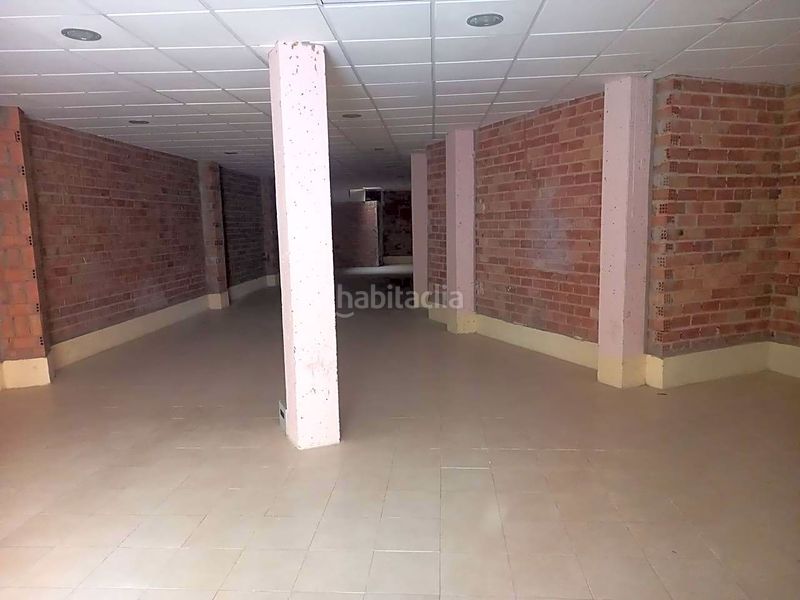 Foto e58a6cfe-c9c6-47bc-a969-4bb6546e99dd. Local comercial a Centro Bormujos