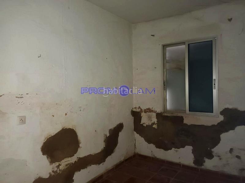 Foto b25f7619-c579-409d-b56c-1e6193d0a3be. Casa  de una sola planta en la puebla del rio en Puebla del Río (La)