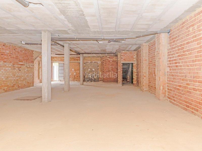 Foto 11236067-a643-4c61-a0ff-f1f0069b2a0e. Business premise in Carrión de los Céspedes