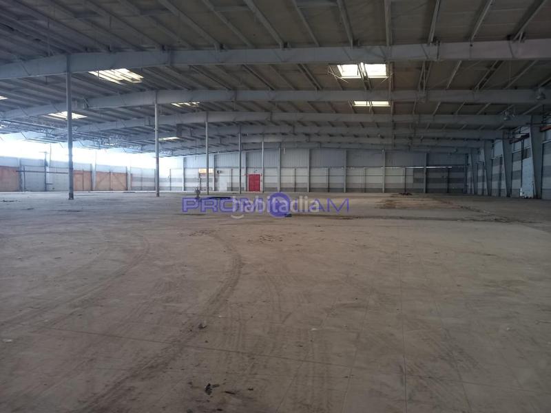 Foto 0602337f-0155-4581-bff9-44bff00f868b. Nau industrial a Morón de la Frontera