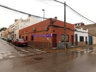 Local commercial  Blanca paloma. Venta de local de esquina