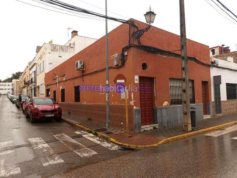 Foto 80551fae-07f2-42de-b12b-2396ac9d8237. Geschäftsraum in Coria del Río