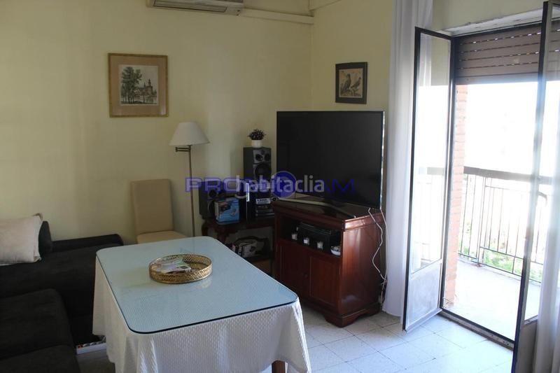 Foto 5077785f-86f6-4029-9a10-e84c8f04cef9. Piso exclusiva vivienda con vistas en calle arjona en Sevilla