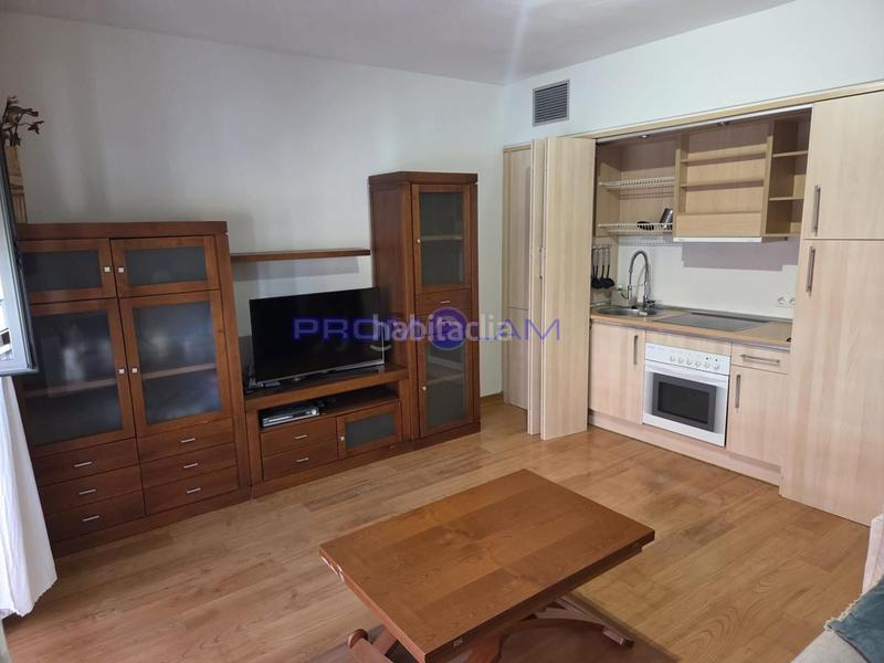 Foto a74eb860-6712-44b7-be47-3020b4d4ba82. Piso  con plaza de garaje pobladores, 10 en Camas