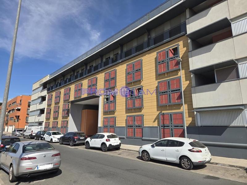 Foto c379f1c7-cf36-4fb8-be7d-c7d907186763. Piso  con plaza de garaje pobladores, 10 en Camas